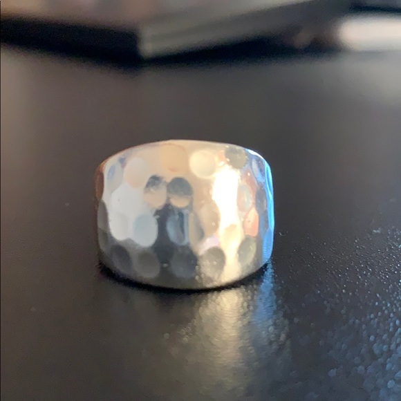 Sterling 925 hammered ring. Substantial weight. - Picture 1 of 7